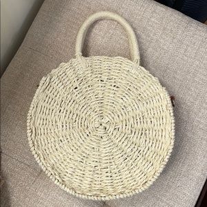 NWOT Woven Circle Purse